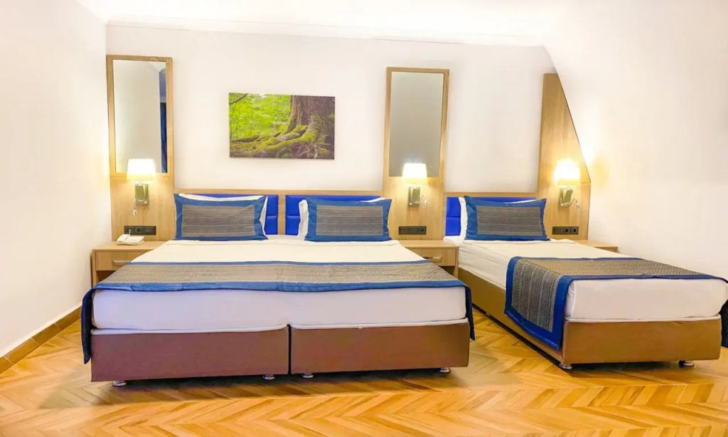 Hotel 1461