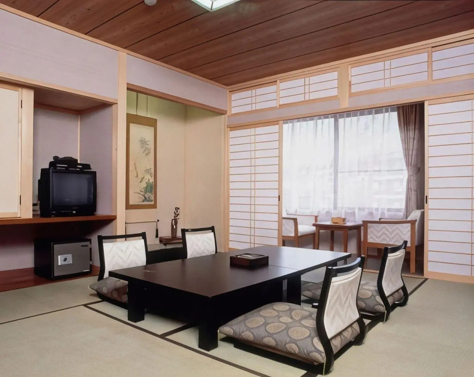 Hiratakan