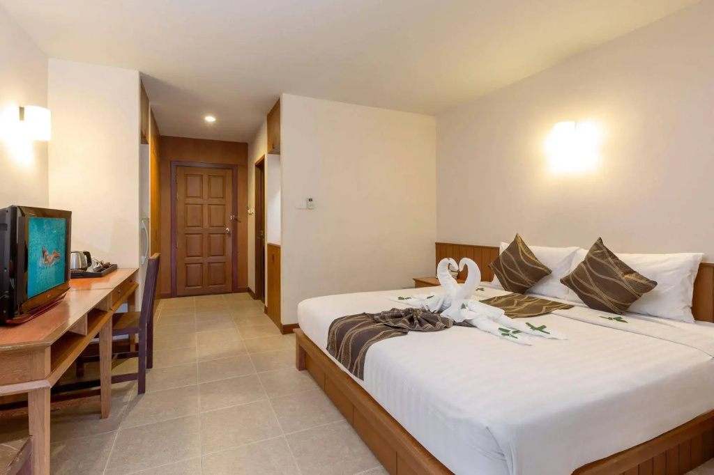 Authong Residence