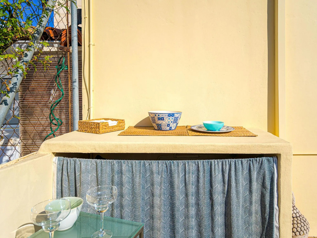 Comfy Holiday Home in Denia near Playa Beach