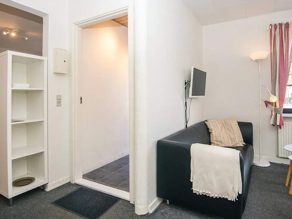 6 Person Holiday Home in Give