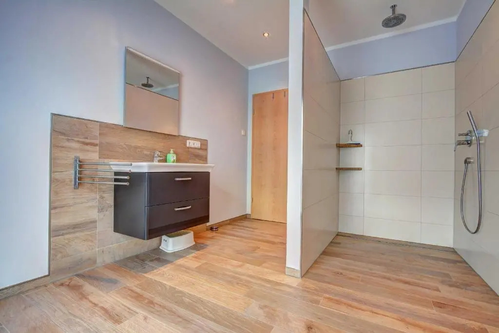 Haus Werder Wohnung 4 _ mit Gaskam