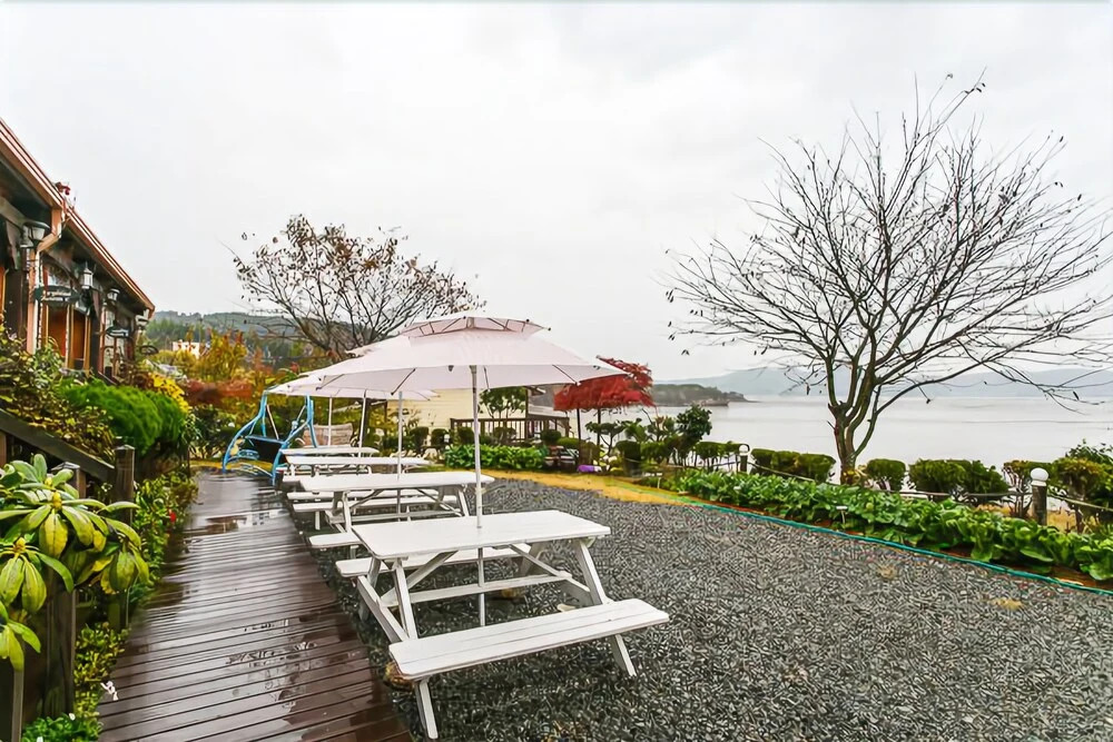 Seosan Sayblue Pension
