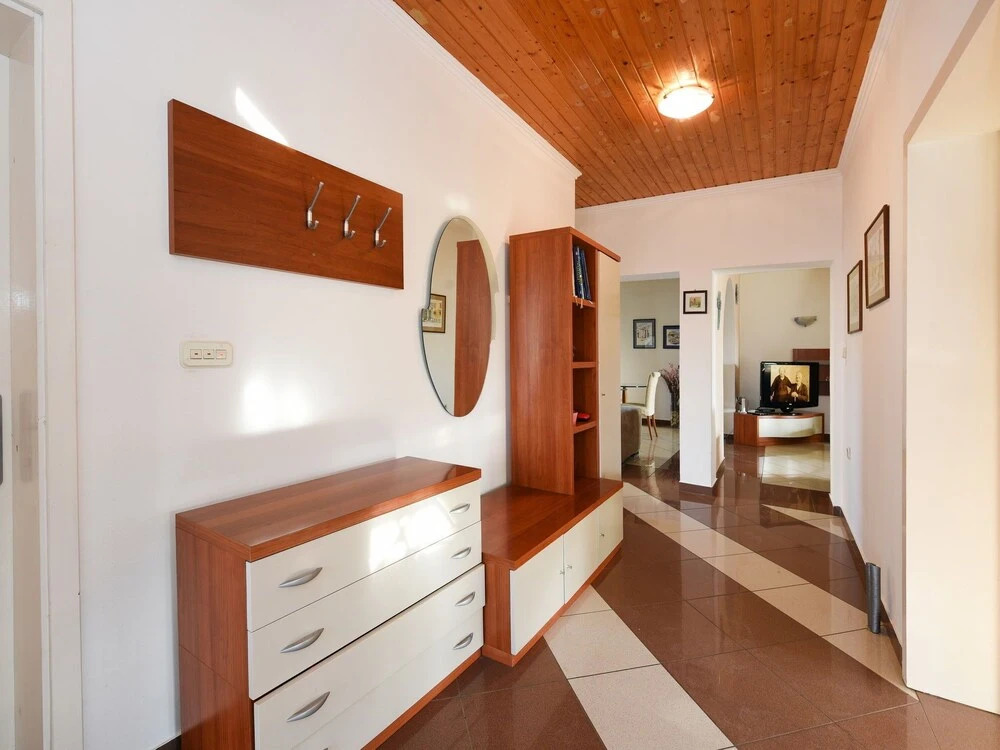 Spacious Apartment in Zadar With Private Terrace