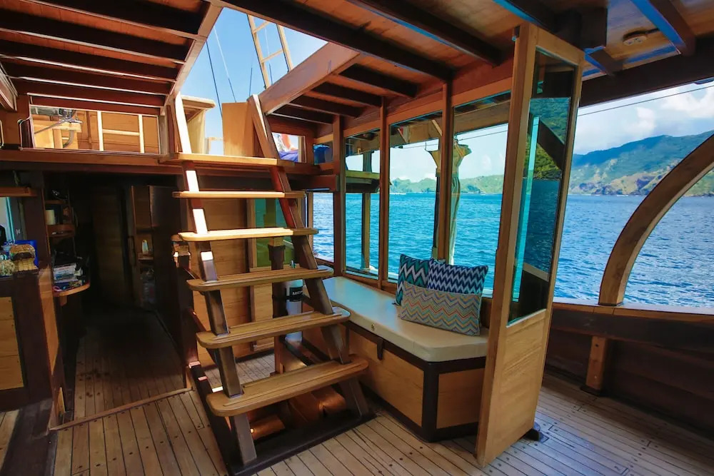 Tanaka Liveaboard