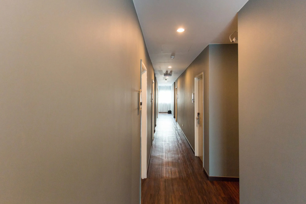 Oyo 490 Dk Hotel