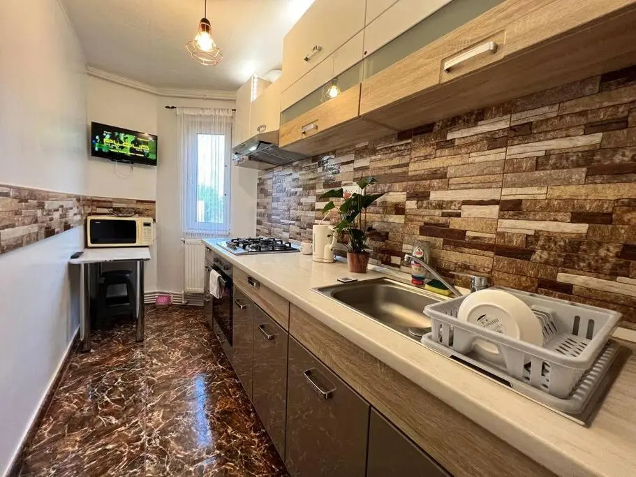 Cozy & complete 2 room flat