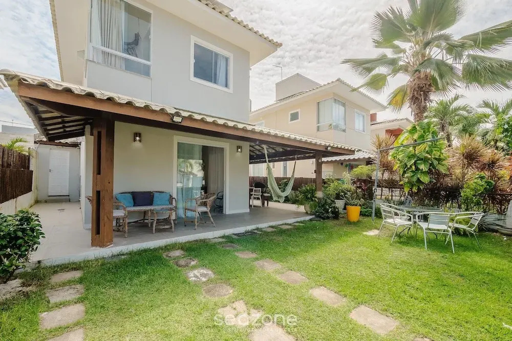 Spacious House w/ Pool in Guarajuba Cag0003