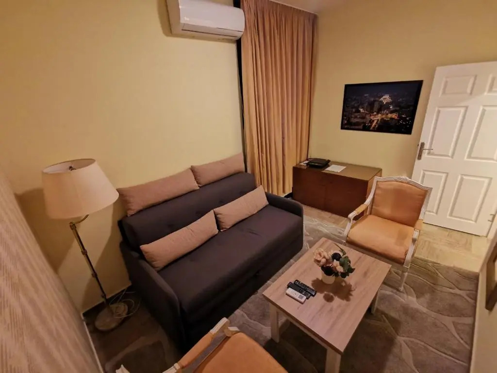 Contigo Apartments