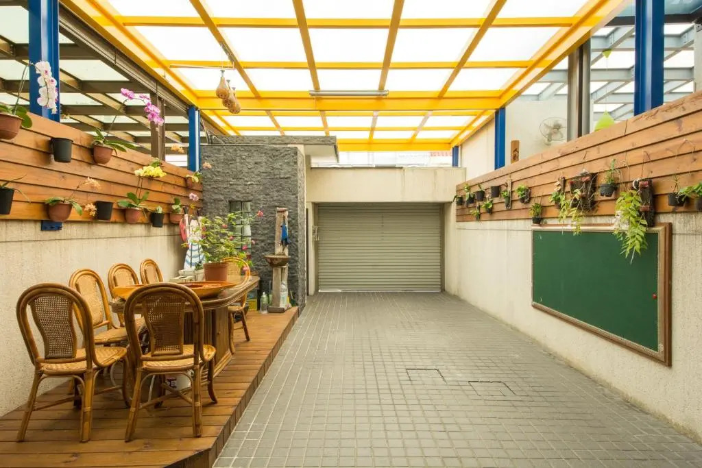 Sunflower B&B II