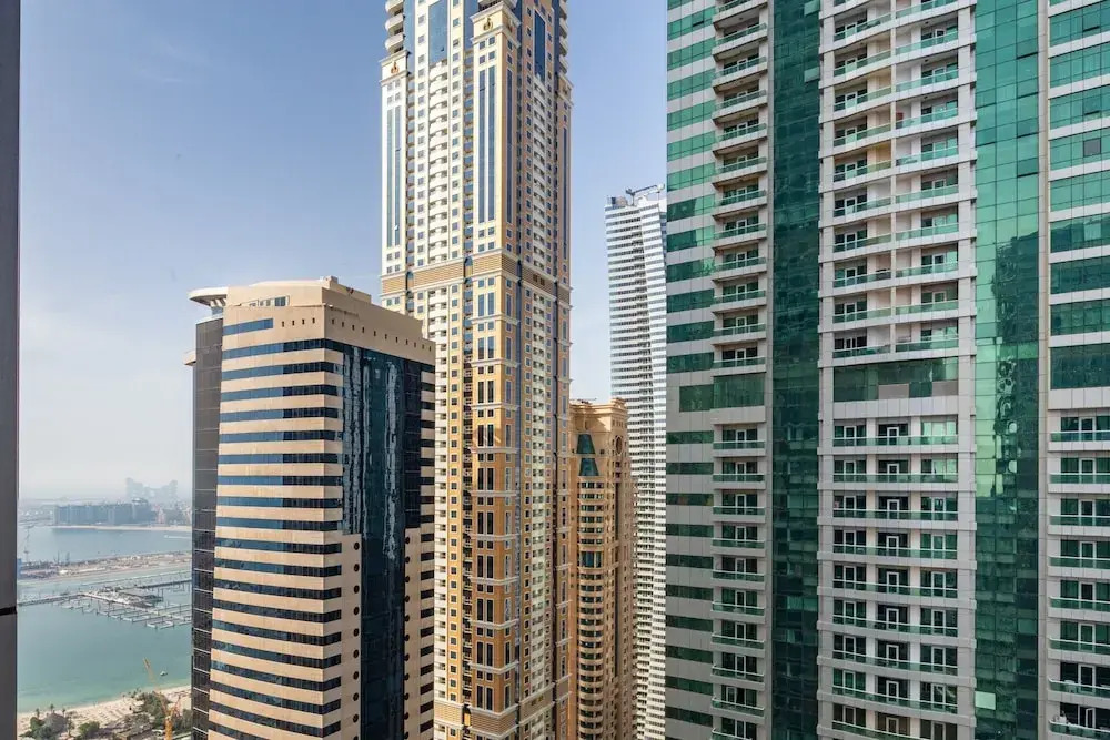 Stylish & Spacious 2BR In Dubai Marina