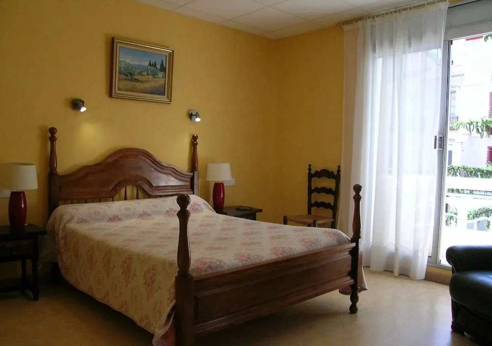 Hôtel LA PERGOLA