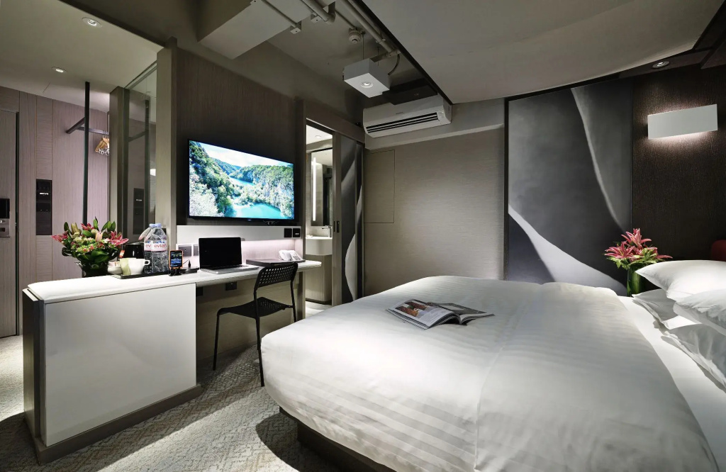 Xi Hotel