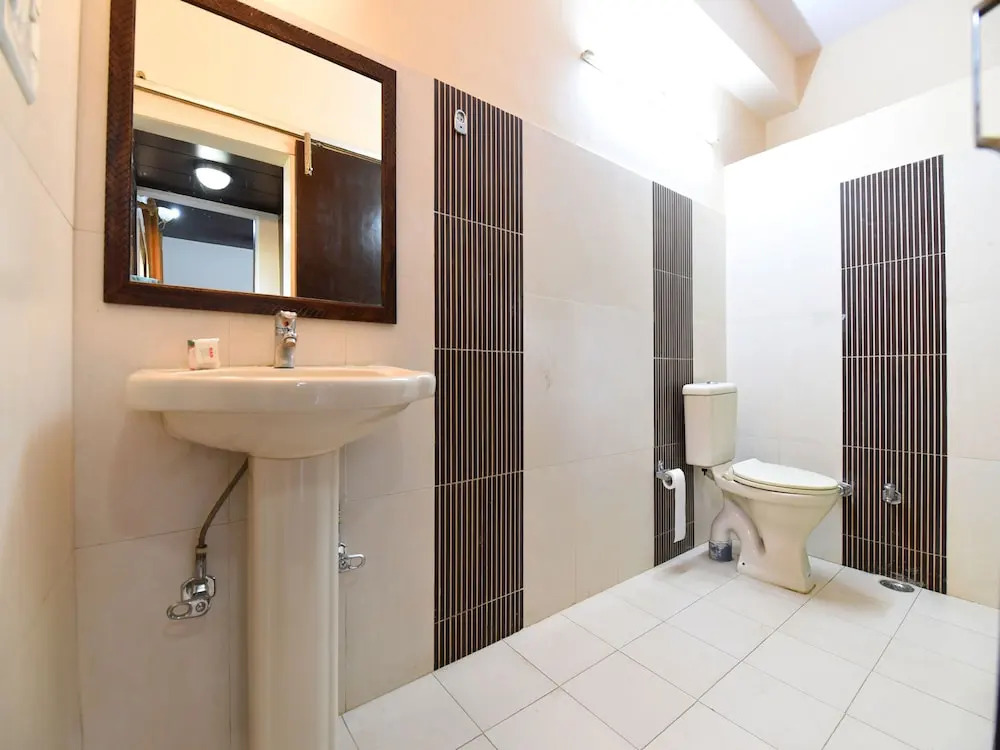 OYO 14627 Kasauli Residency