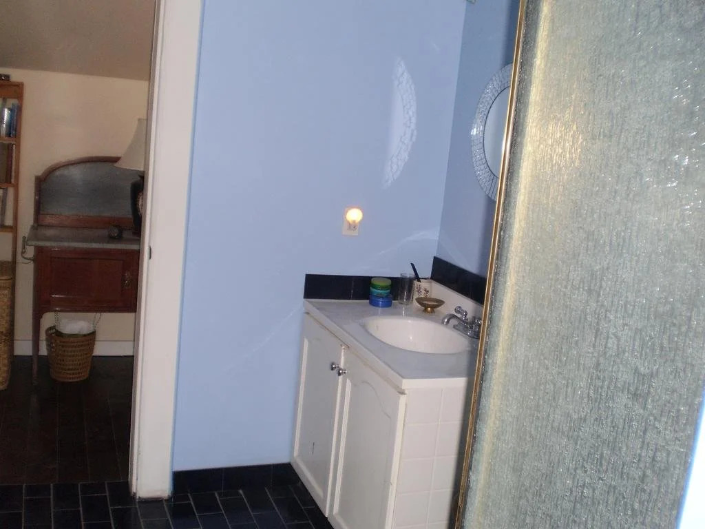 Actinolite Bed & Breakfast