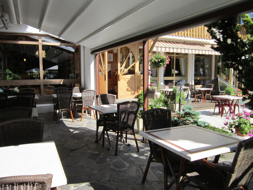 Logis Hotel Gai Soleil