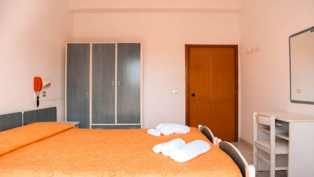 Hotel Zeus
