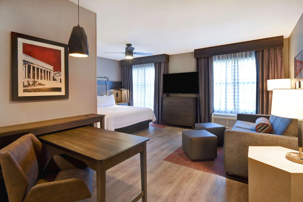 Homewood Suites by Hilton Tuscaloosa Downtown- Near Univ of Alabama