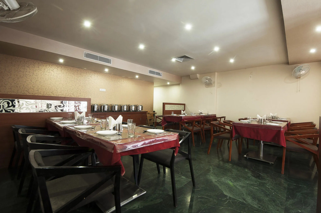 Uddhav Vilas A Family Hotel