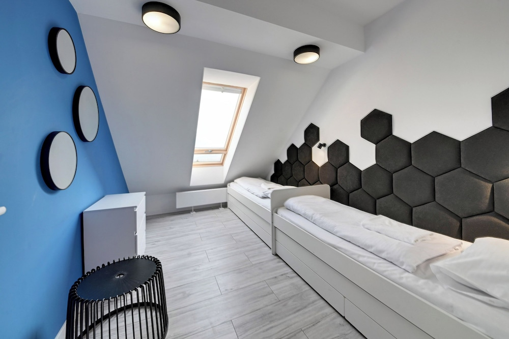 RentPlanet - Apartament Schroniskowa