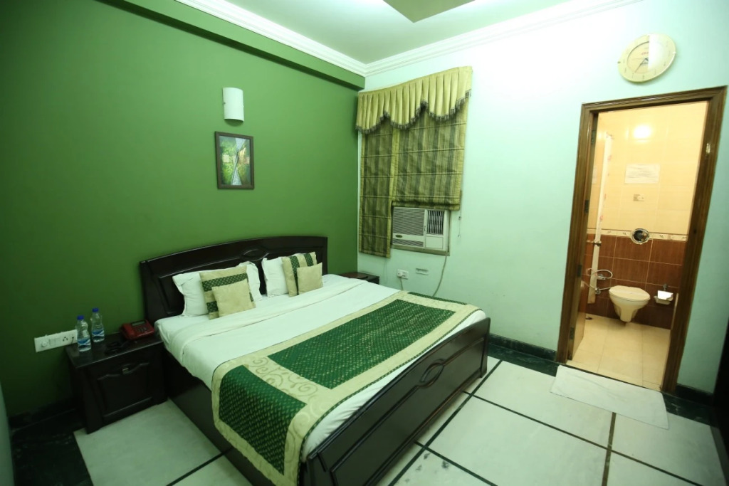 Hotel Singh Sahib