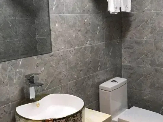 Yida Hotel (Changbai Mountain West Slope Tourist Transfer Center)