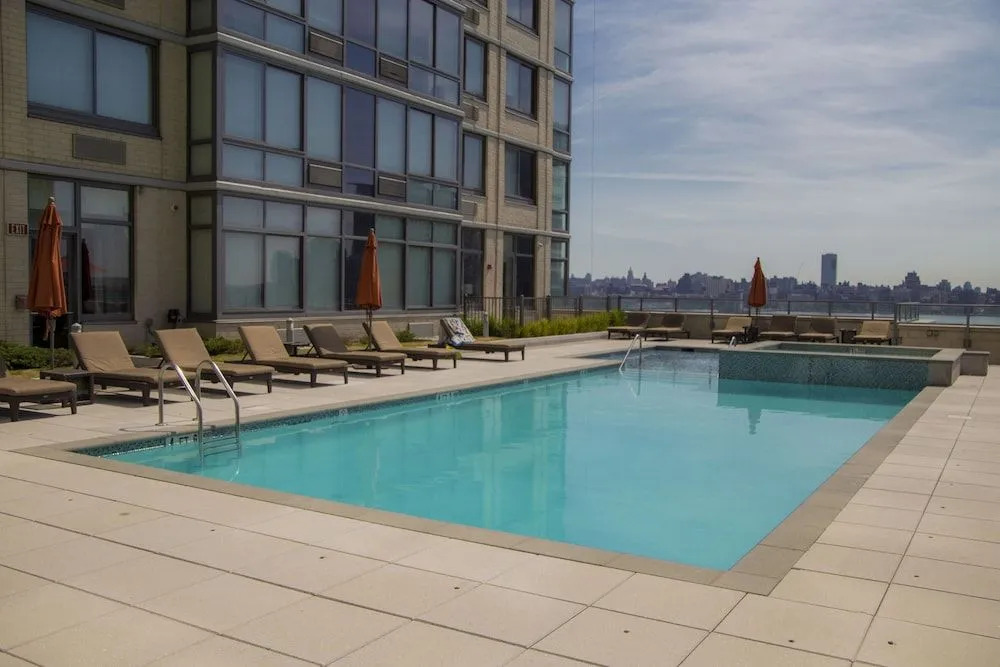 Pelicanstay at Newport