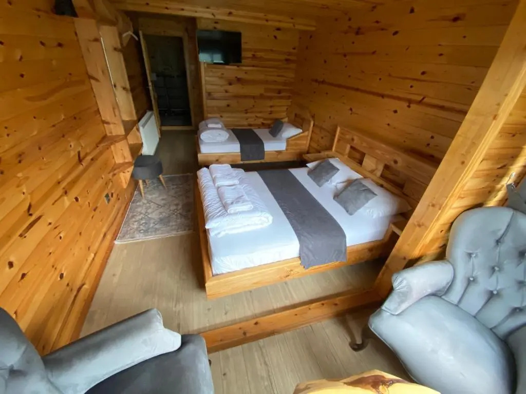 Kinya Bungalov Hotel