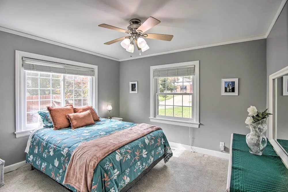 Charming Tulsa Bungalow w/ Furnished Deck!