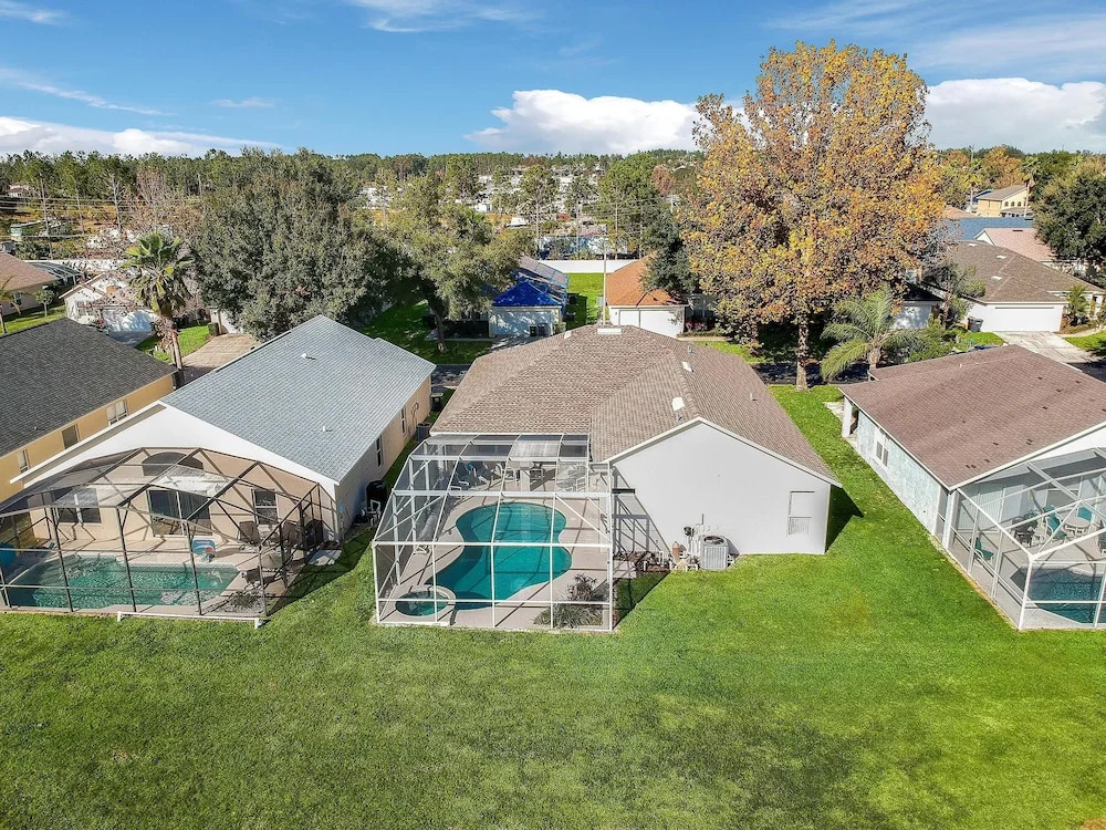 Four Bedroom Pool Home - 344 GL - Vusa