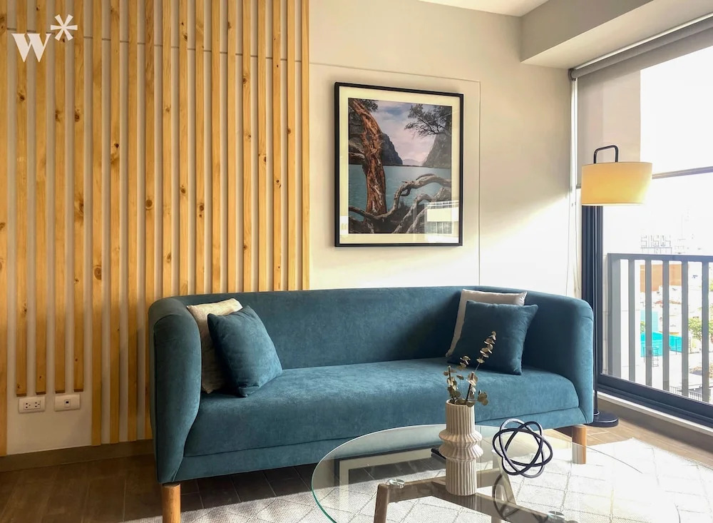 SoHo Suites Miraflores by Wynwood House