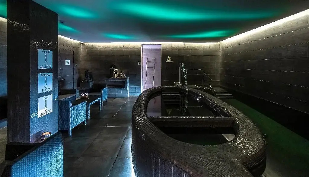 Hotel Ísland - Spa & Wellness Hotel