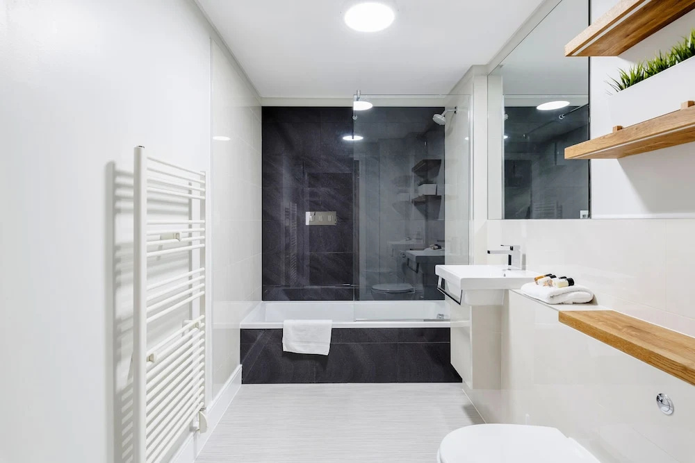 Marina Place by Roomspace Apartments