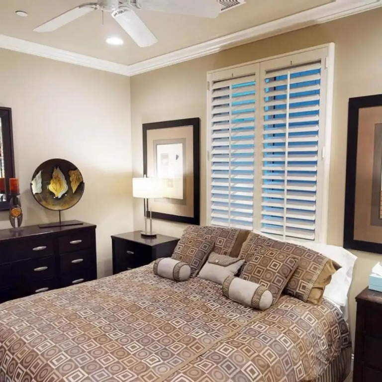 5 Bedroom Beachfront Masterpiece