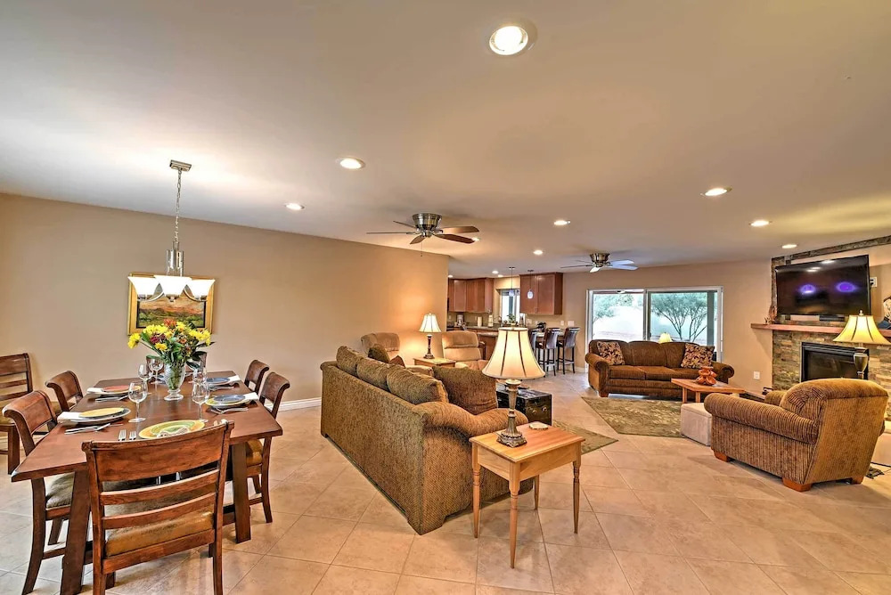 Lovely Phoenix Home w/ Expansive Patio & Fire Pit!