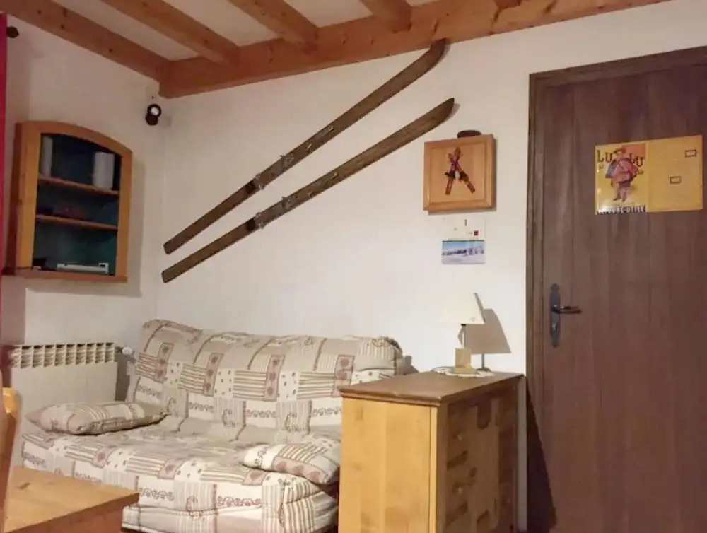 Apartment with One Bedroom in Crest-Voland, with Wonderful Mountain View And Furnished Terrace - 10 M From the Slopes