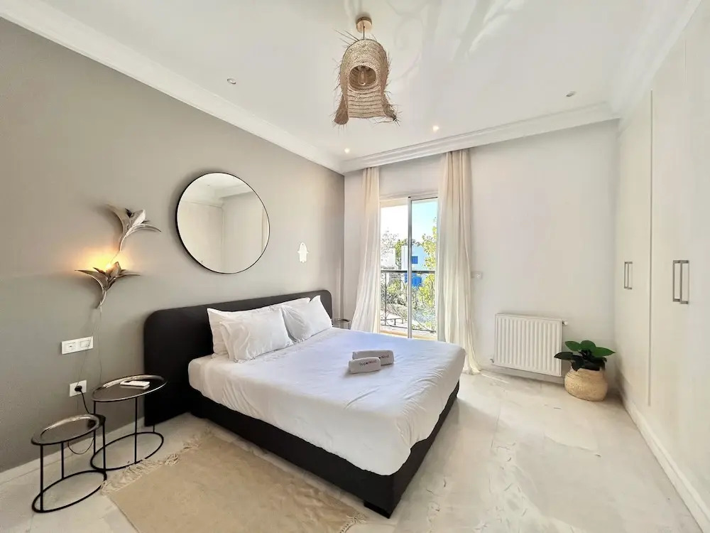 Saint Germain Apartment in La Marsa Cailloux