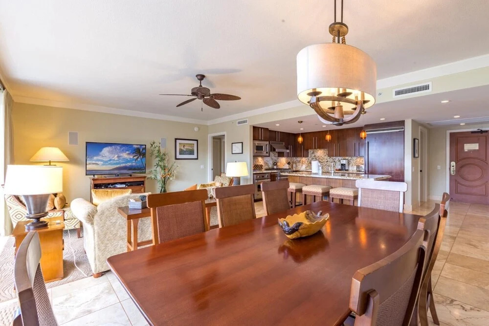 K B M Resorts- Hkh-504 Luxury 3bdrm Villa, Ocean View, Sleeps 10, Close to Beach and Pool!