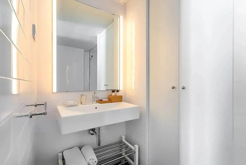 1 BR Rambla Suite & Pool Rooftop Terrace Sea View - HOA 42156