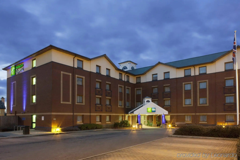 Holiday Inn Express Bristol Filton by IHG