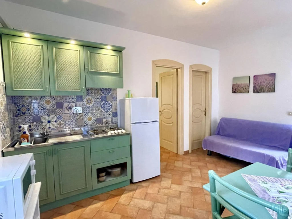 Residence with pool. Three rooms apt. for 5/6 people.-SERAMATTINO D