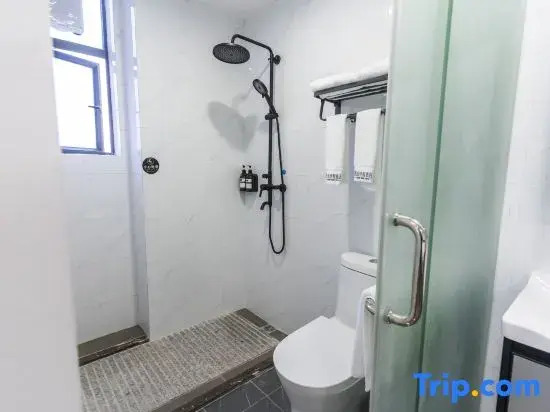 Qingyuan Qingyi Yunjing Resort Hotel