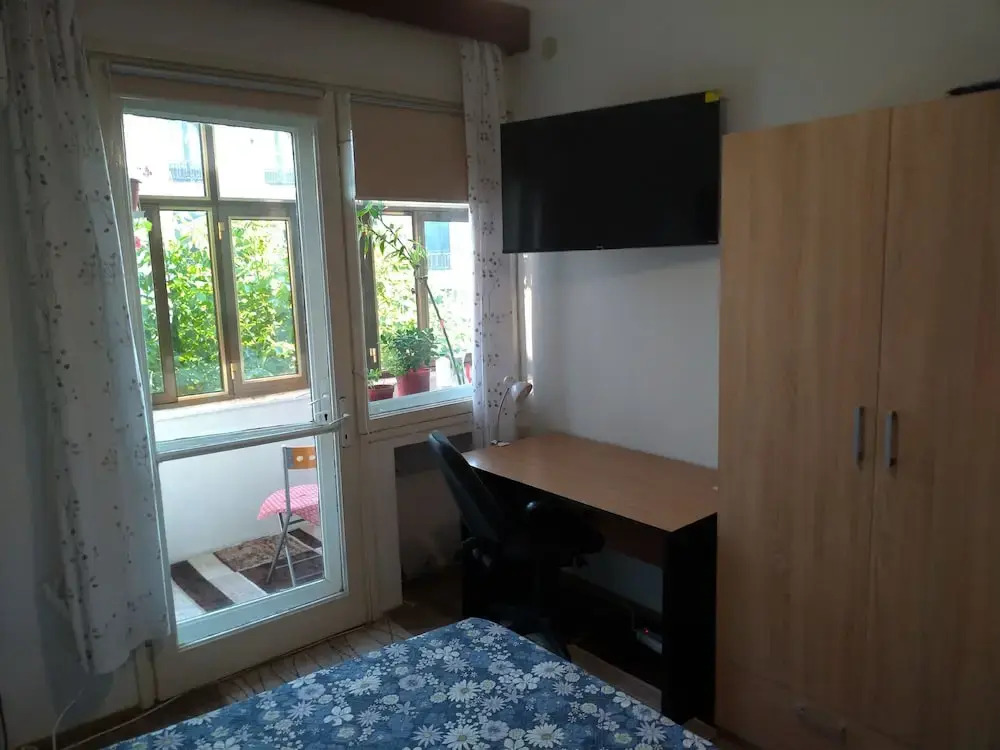 Apartment 3 Rooms, Nearby Casino, Cliff, Port, Aquarium, Beach, Ovidius Square