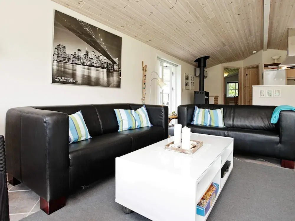 6 Person Holiday Home in Jerup