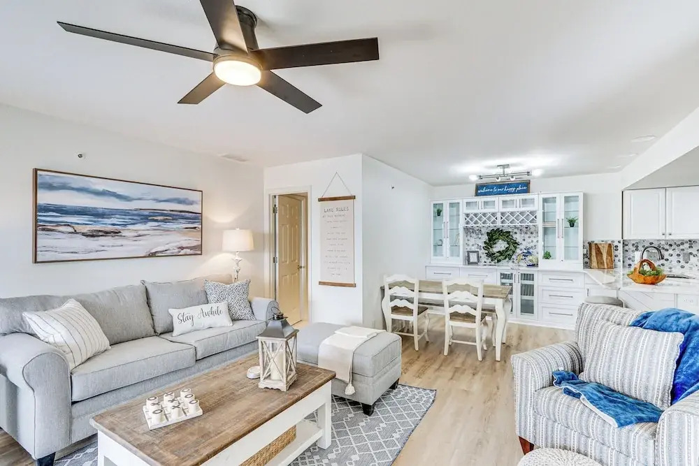Regatta Bay Condo w/ Balcony + Water Views!