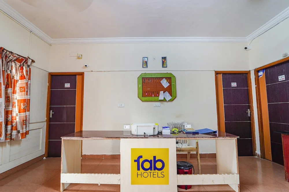 Fabhotel Nest Inn Service Apartment