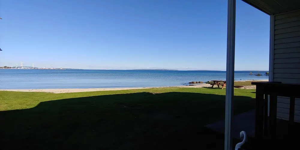 Sunrise Beach Motel