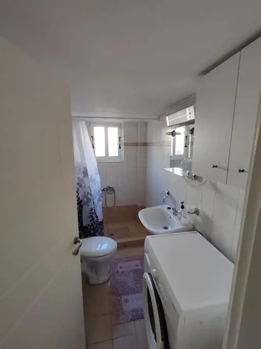 Kostas'House2
