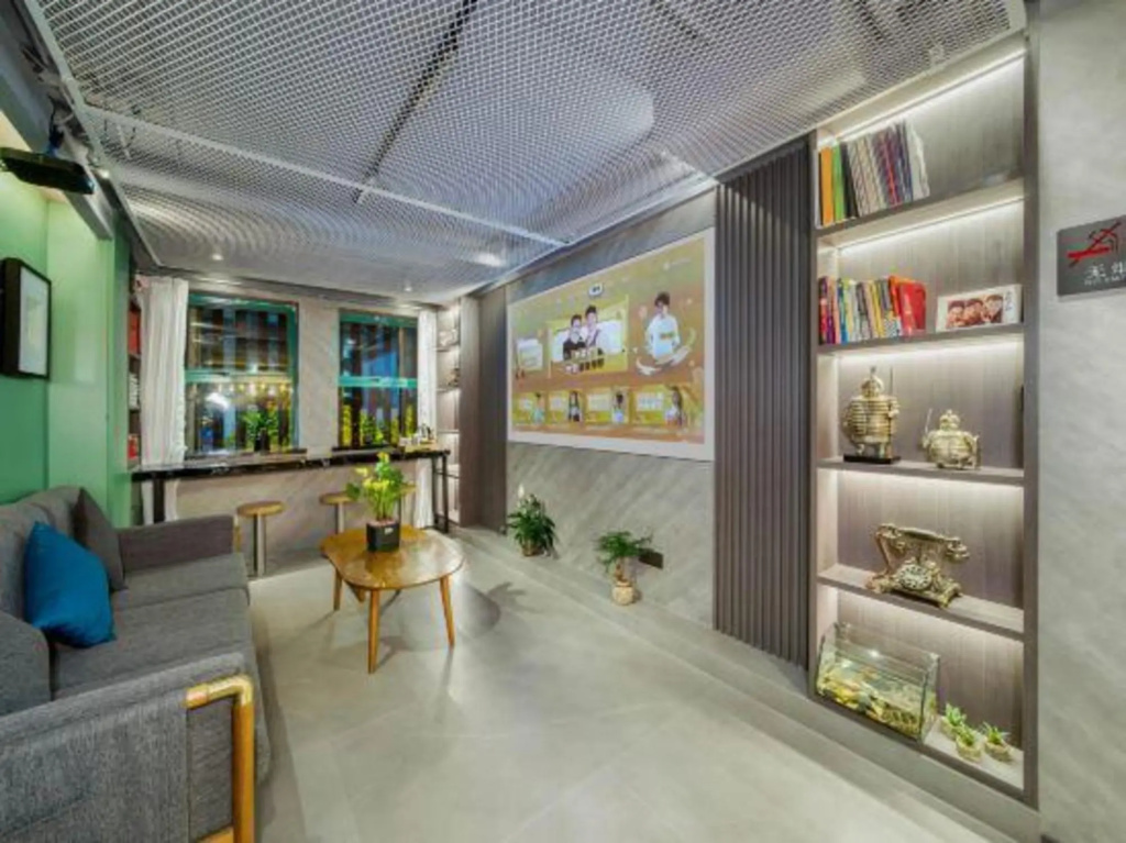 Hanting Hotel -Shanghai Lujiabang Road Subway Station Branch