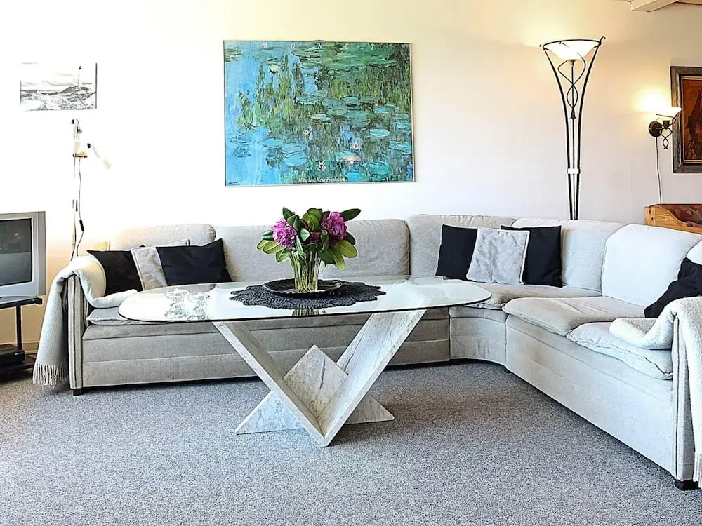 6 person holiday home in Hvide Sande